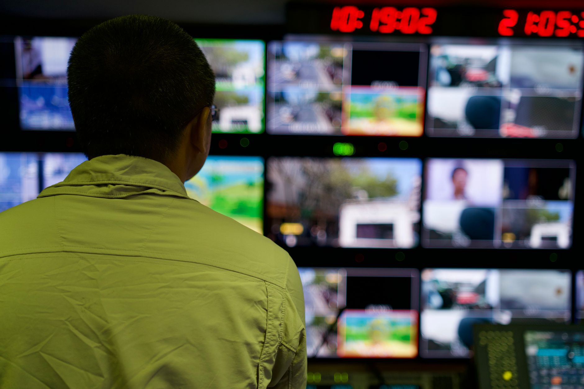 Invero Modern Media Control Center and Screen Analytics